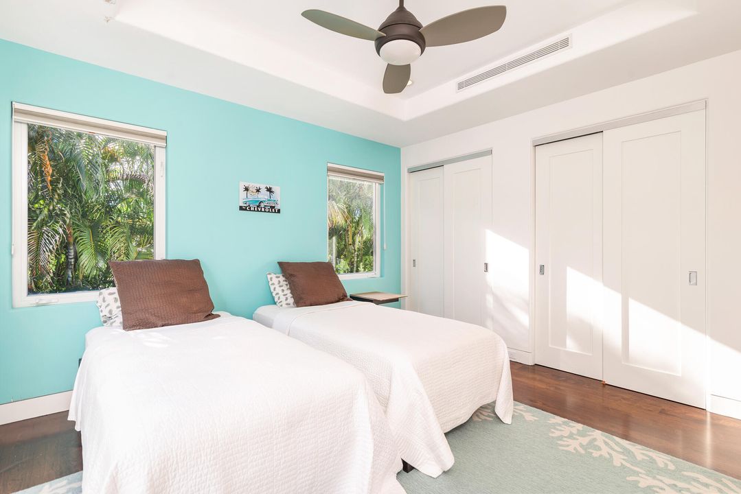 待售: $7,999,000 (4 贝兹, 4 浴室, 2471 平方英尺)