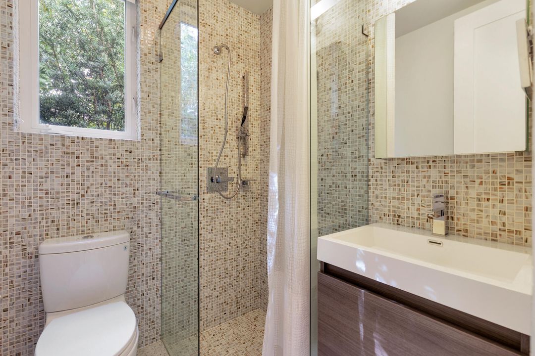 待售: $7,999,000 (4 贝兹, 4 浴室, 2471 平方英尺)