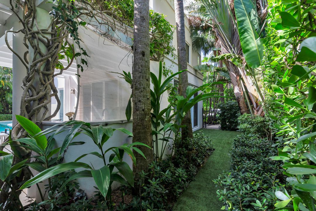 待售: $7,999,000 (4 贝兹, 4 浴室, 2471 平方英尺)