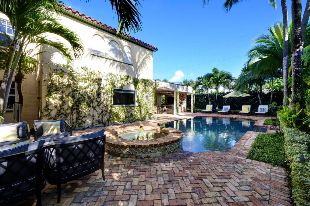 For Sale: $10,000,000 (5 beds, 5 baths, 4916 Square Feet)