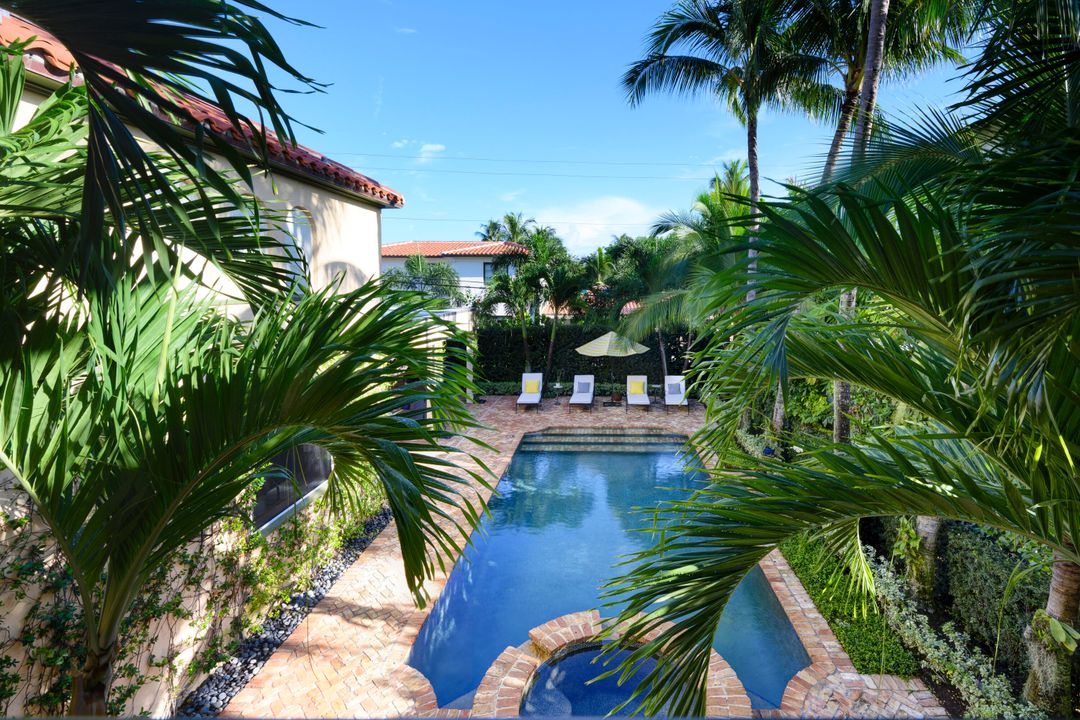 For Sale: $10,000,000 (5 beds, 5 baths, 4916 Square Feet)