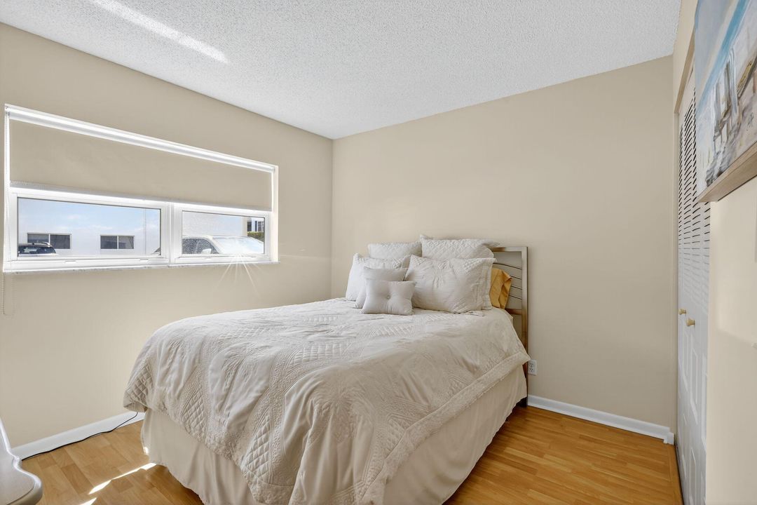 Activo con contrato: $195,000 (2 camas, 2 baños, 866 Pies cuadrados)