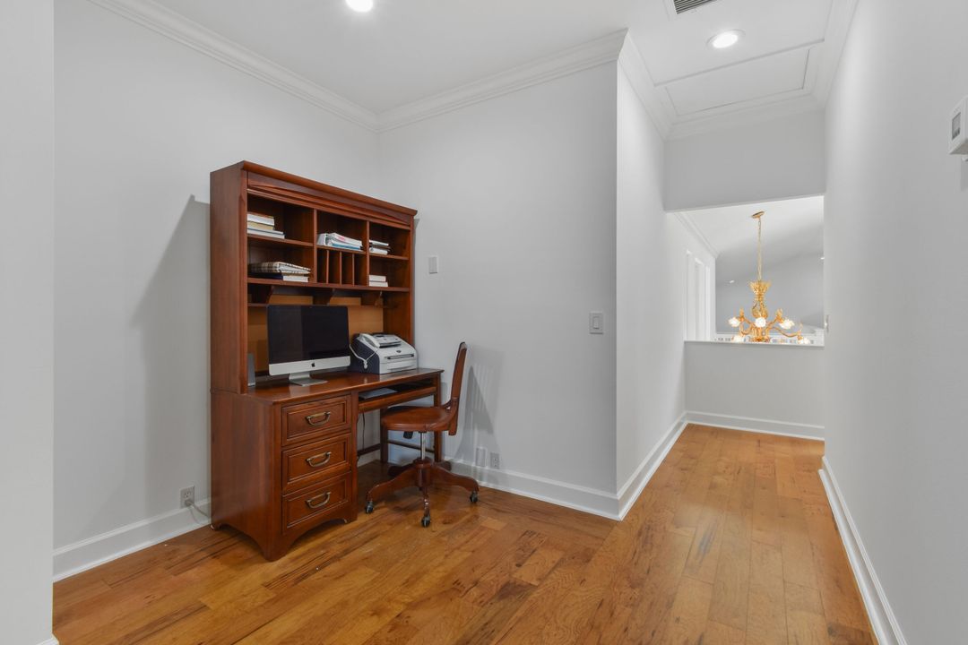 For Sale: $2,499,000 (4 beds, 3 baths, 4661 Square Feet)