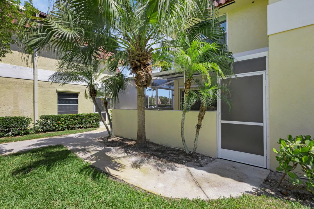 合同活跃: $450,000 (3 贝兹, 2 浴室, 1348 平方英尺)