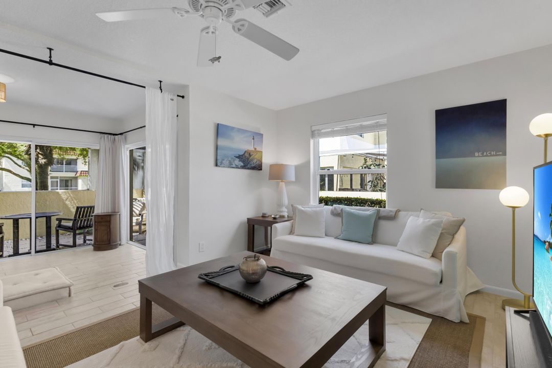 合同活跃: $450,000 (3 贝兹, 2 浴室, 1348 平方英尺)