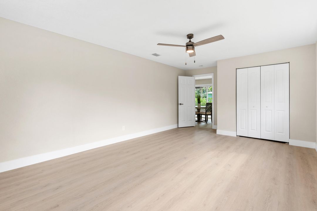 For Sale: $305,000 (3 beds, 2 baths, 1403 Square Feet)