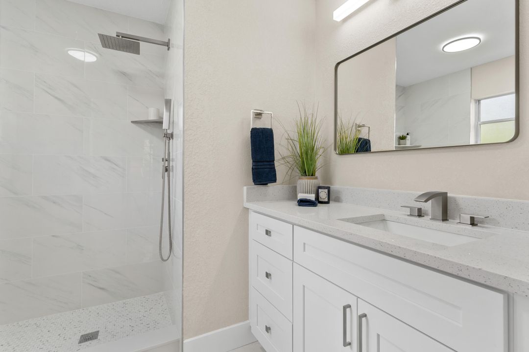 For Sale: $305,000 (3 beds, 2 baths, 1403 Square Feet)