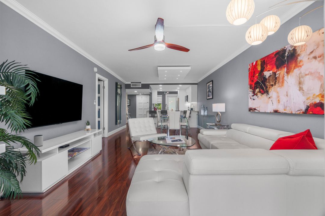 Active With Contract: $224,424 (1 beds, 1 baths, 960 Square Feet)