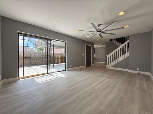 Activo con contrato: $435,000 (3 camas, 2 baños, 1449 Pies cuadrados)