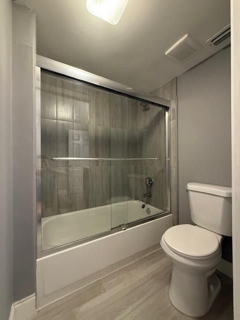 Activo con contrato: $435,000 (3 camas, 2 baños, 1449 Pies cuadrados)