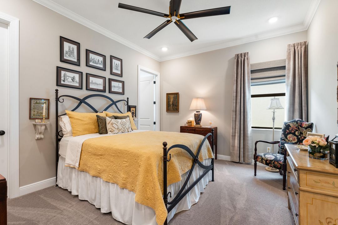 Activo con contrato: $829,900 (3 camas, 3 baños, 2766 Pies cuadrados)