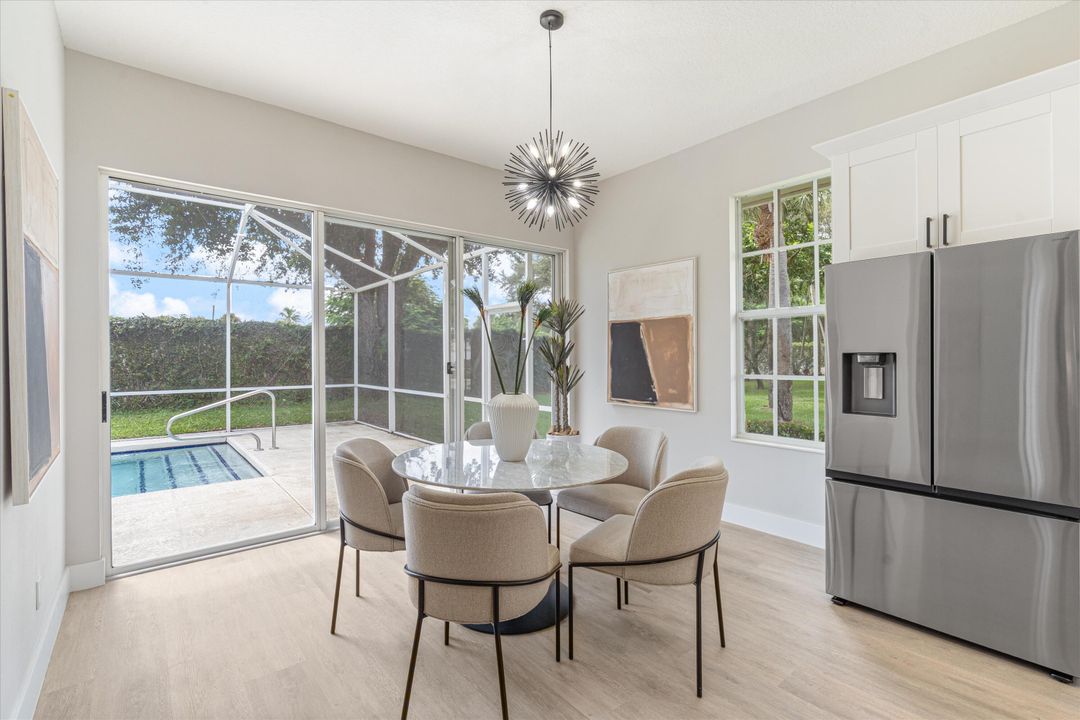 En Venta: $695,000 (3 camas, 2 baños, 1552 Pies cuadrados)