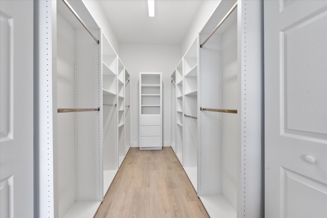 En Venta: $695,000 (3 camas, 2 baños, 1552 Pies cuadrados)