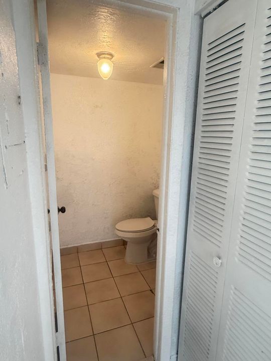 合同活跃: $1,650 (2 贝兹, 1 浴室, 1100 平方英尺)