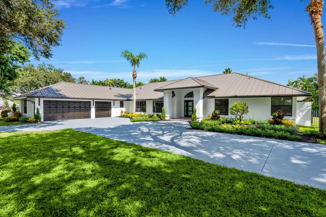 For Sale: $2,639,000 (5 beds, 3 baths, 3314 Square Feet)