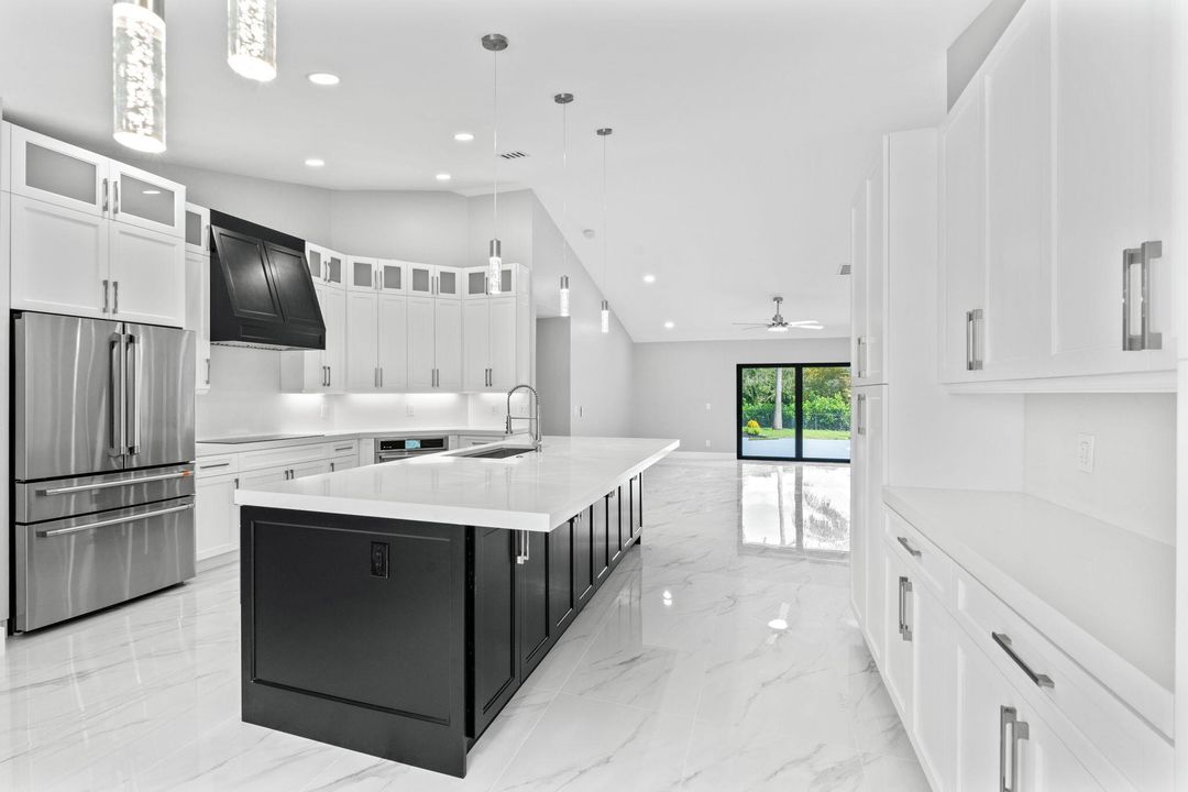 For Sale: $2,639,000 (5 beds, 3 baths, 3314 Square Feet)