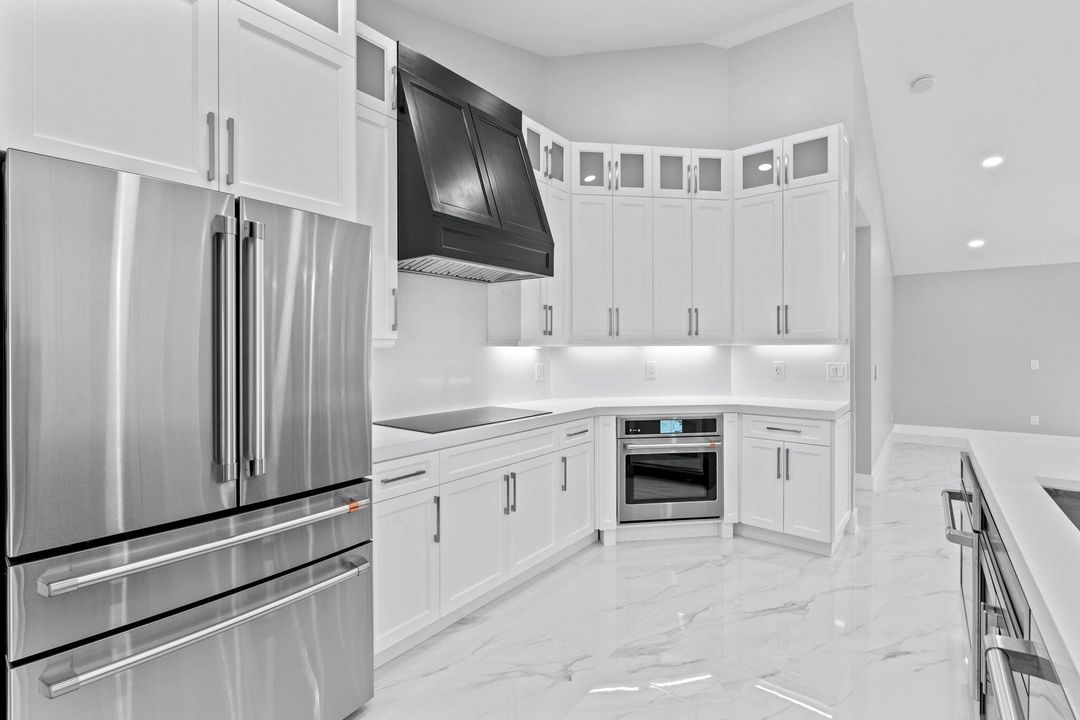 For Sale: $2,639,000 (5 beds, 3 baths, 3314 Square Feet)