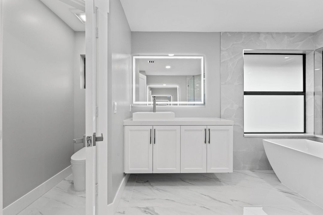 For Sale: $2,639,000 (5 beds, 3 baths, 3314 Square Feet)