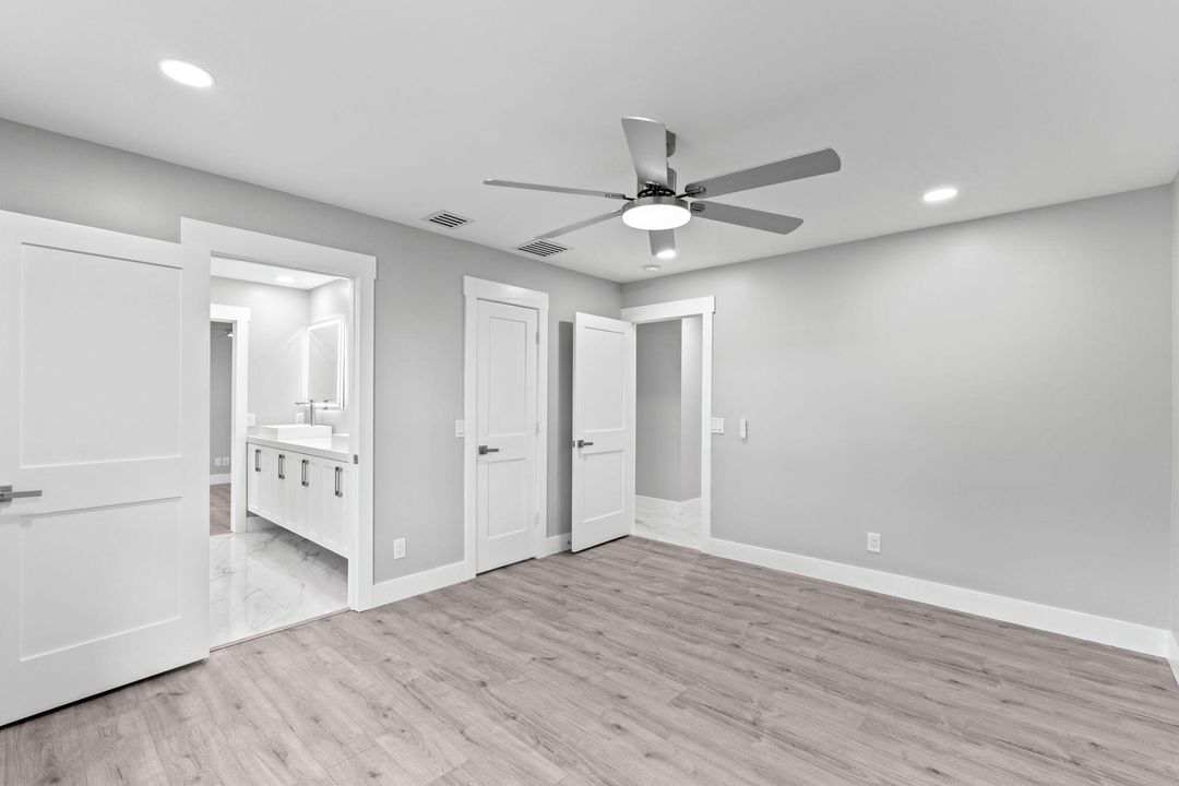 For Sale: $2,639,000 (5 beds, 3 baths, 3314 Square Feet)