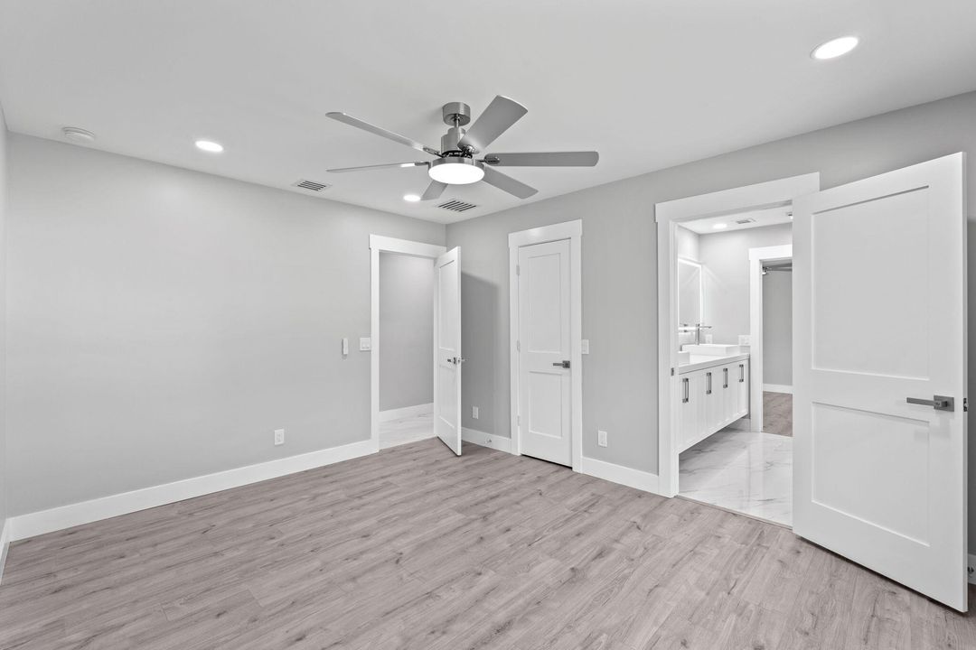 For Sale: $2,639,000 (5 beds, 3 baths, 3314 Square Feet)