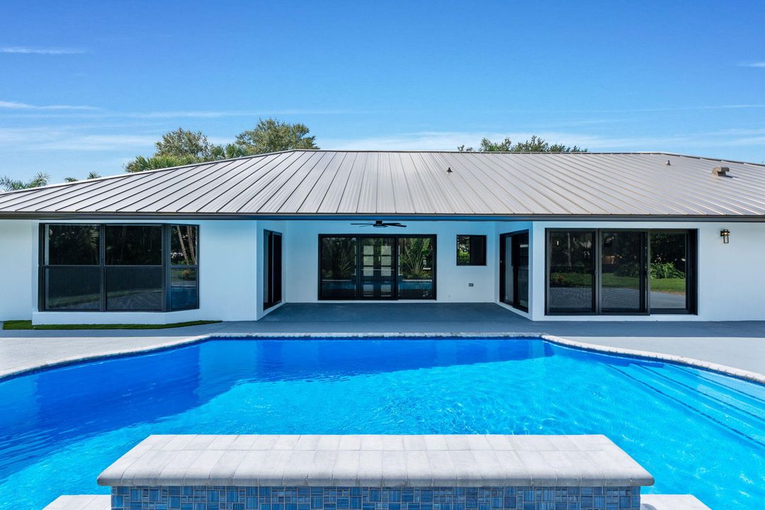 For Sale: $2,639,000 (5 beds, 3 baths, 3314 Square Feet)