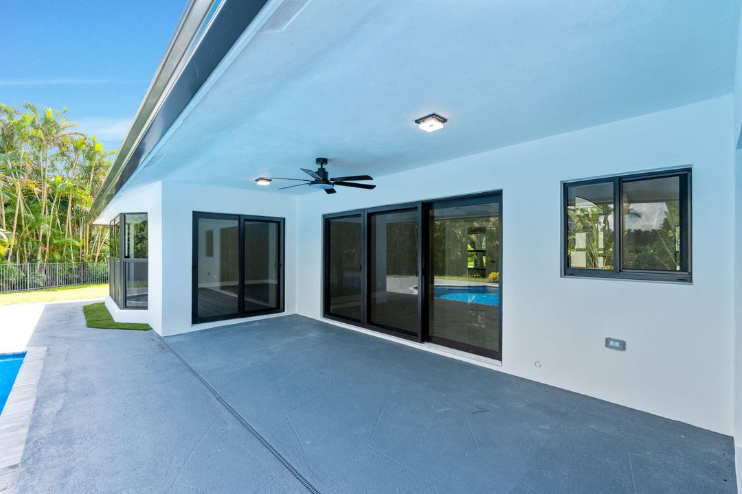 For Sale: $2,639,000 (5 beds, 3 baths, 3314 Square Feet)