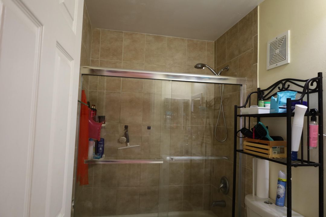 For Sale: $432,900 (3 beds, 3 baths, 1468 Square Feet)