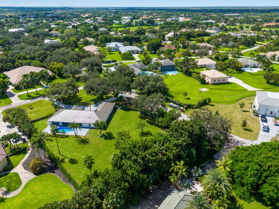 For Sale: $2,639,000 (5 beds, 3 baths, 3314 Square Feet)