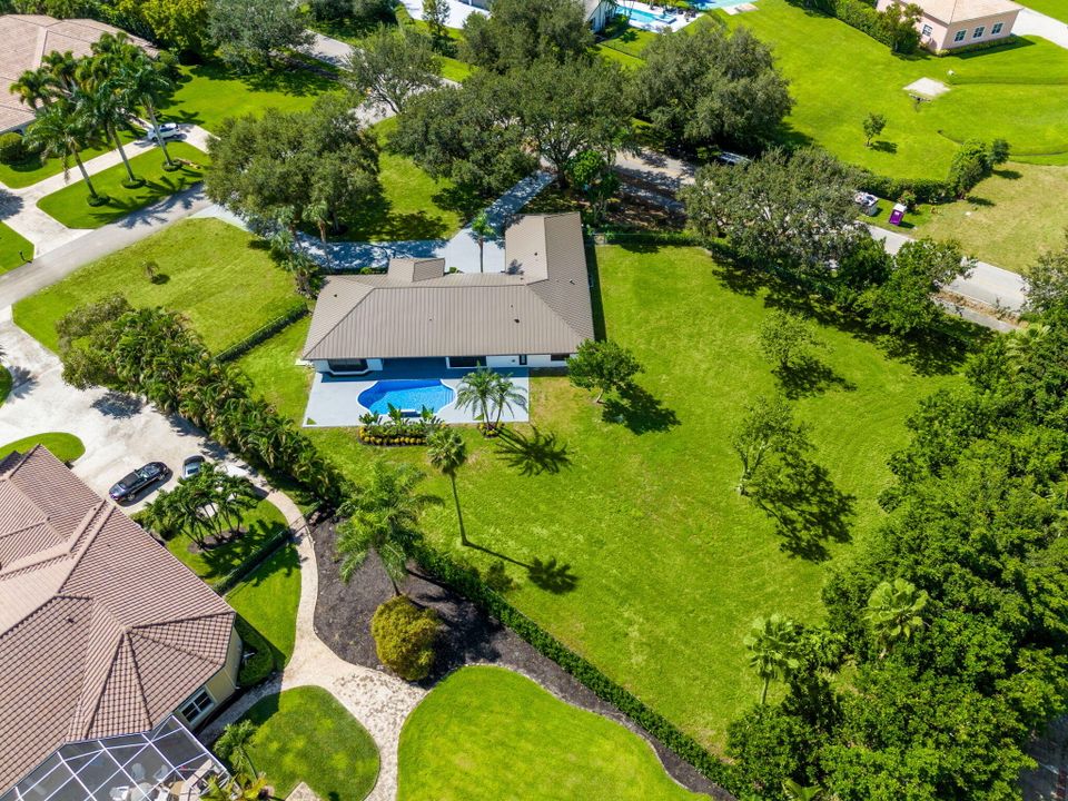 For Sale: $2,639,000 (5 beds, 3 baths, 3314 Square Feet)