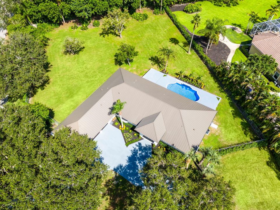 For Sale: $2,639,000 (5 beds, 3 baths, 3314 Square Feet)