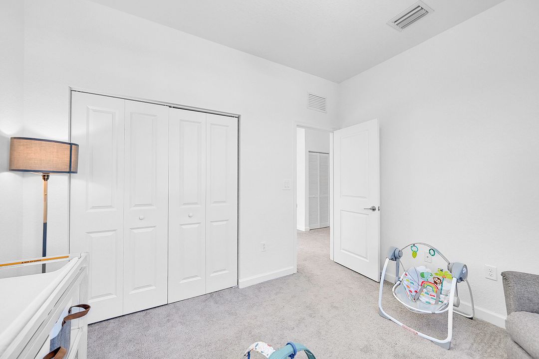 待售: $495,999 (3 贝兹, 2 浴室, 1419 平方英尺)