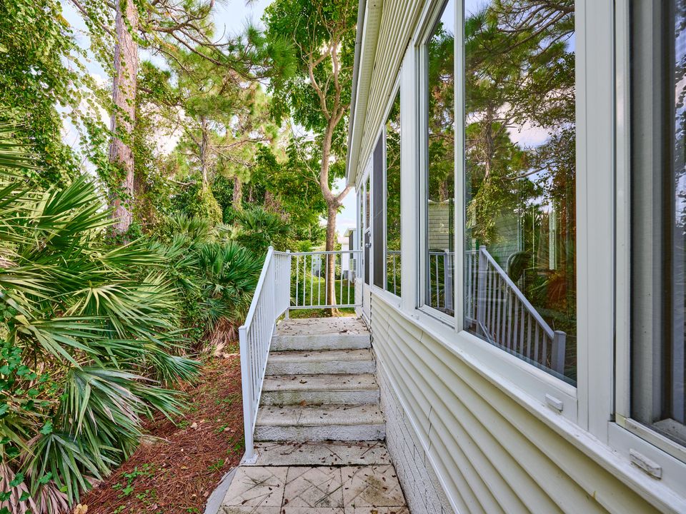 待售: $125,000 (3 贝兹, 2 浴室, 1560 平方英尺)