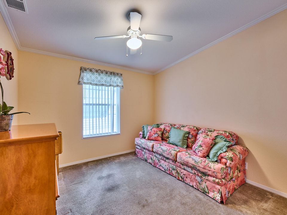 待售: $125,000 (3 贝兹, 2 浴室, 1560 平方英尺)