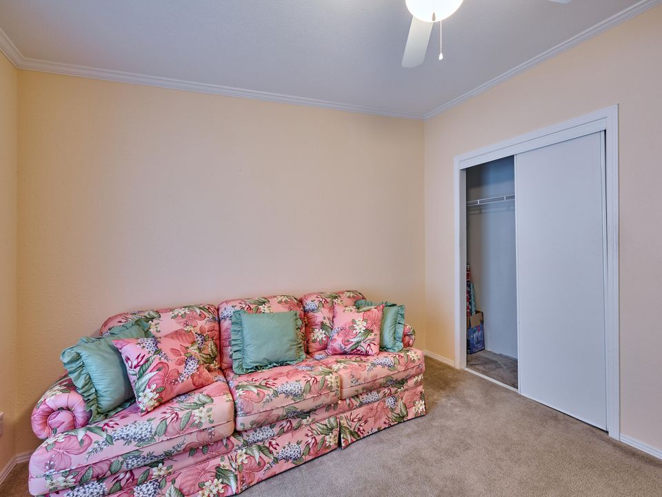 待售: $125,000 (3 贝兹, 2 浴室, 1560 平方英尺)