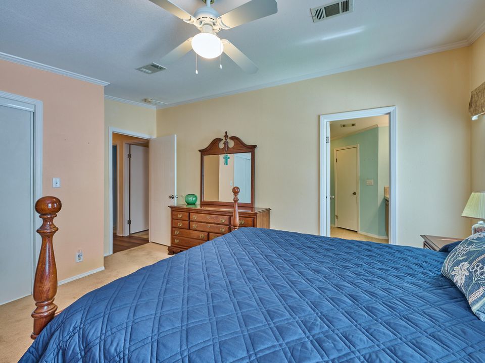 待售: $125,000 (3 贝兹, 2 浴室, 1560 平方英尺)