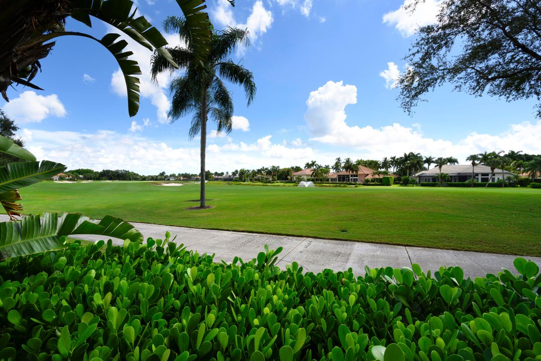 For Sale: $1,575,000 (5 beds, 4 baths, 3701 Square Feet)