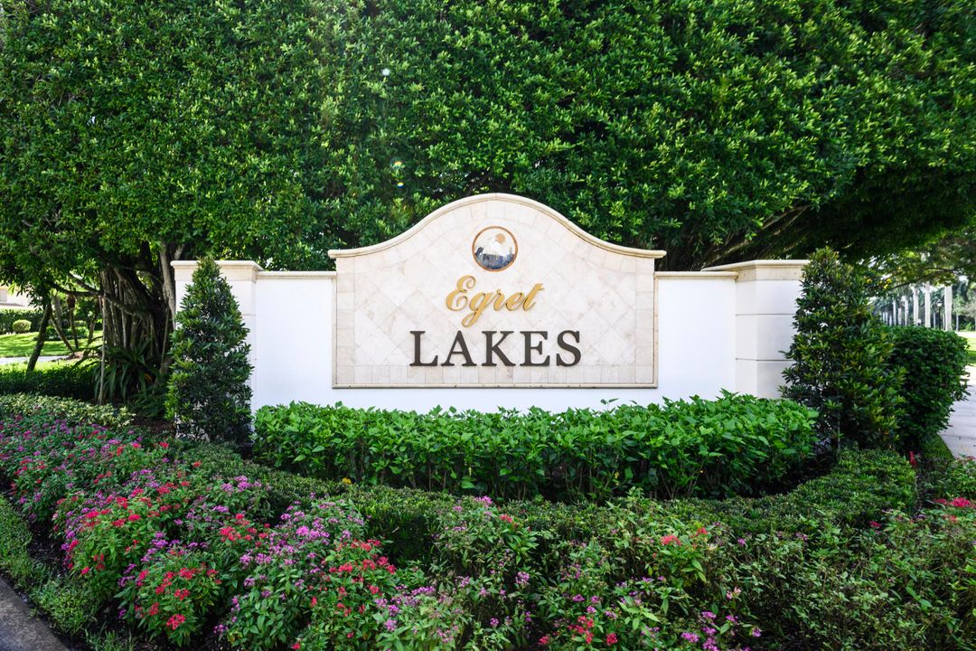 For Sale: $1,575,000 (5 beds, 4 baths, 3701 Square Feet)