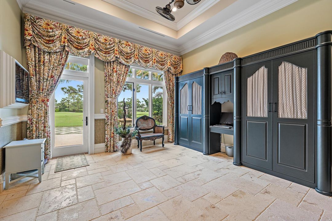 For Sale: $6,200,000 (3 beds, 5 baths, 5656 Square Feet)