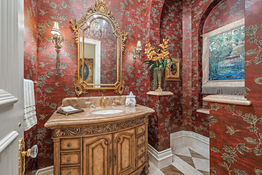 For Sale: $6,200,000 (3 beds, 5 baths, 5656 Square Feet)