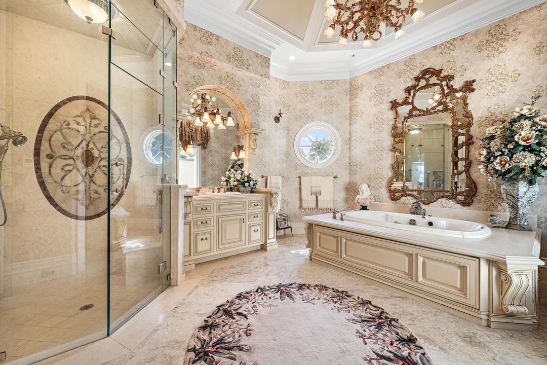 For Sale: $6,200,000 (3 beds, 5 baths, 5656 Square Feet)