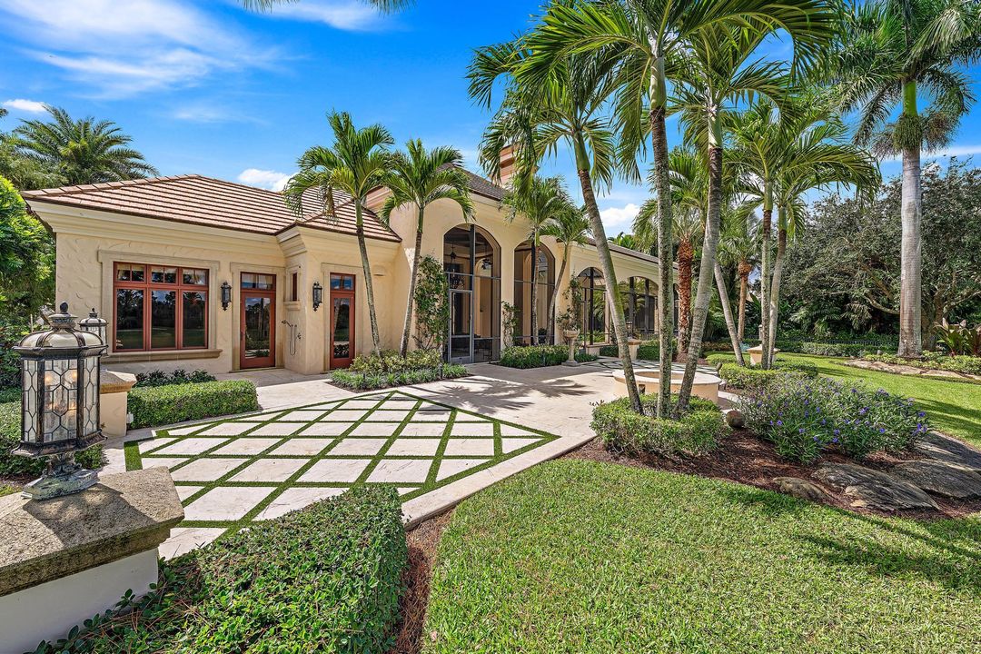 For Sale: $6,200,000 (3 beds, 5 baths, 5656 Square Feet)