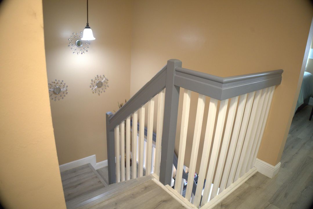 For Sale: $432,900 (3 beds, 3 baths, 1468 Square Feet)