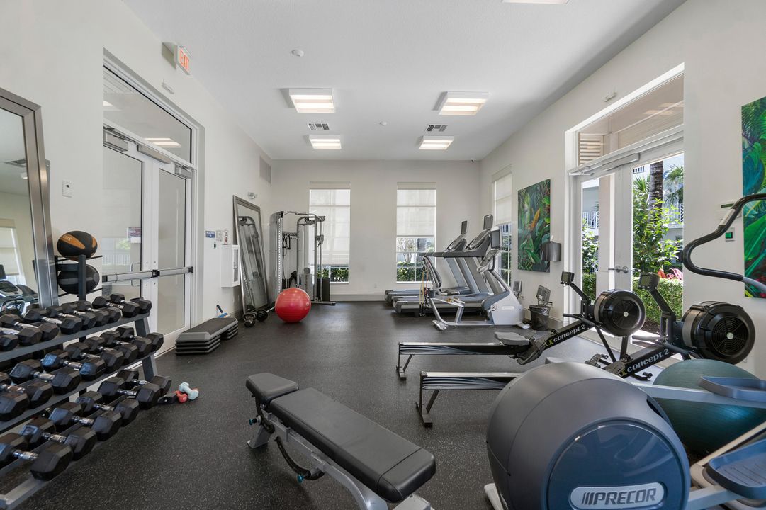 For Sale: $1,175,000 (3 beds, 3 baths, 1859 Square Feet)