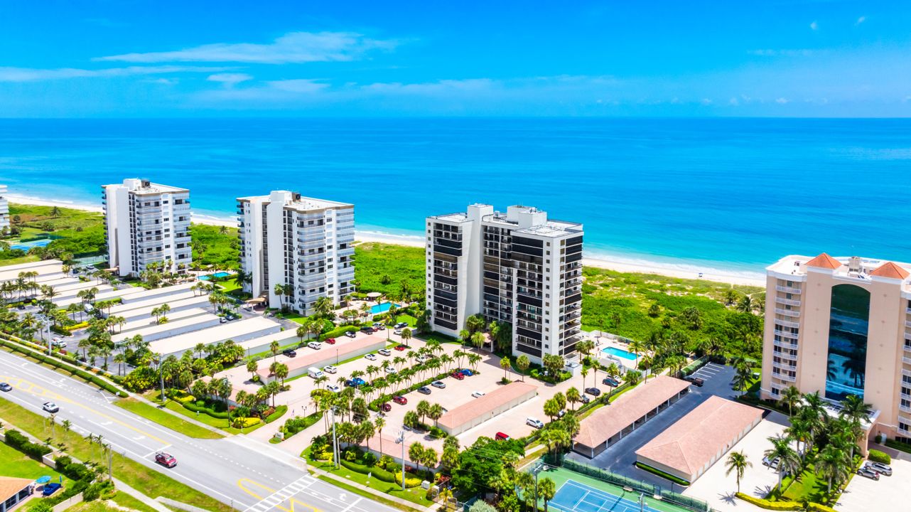 Activo con contrato: $329,000 (2 camas, 2 baños, 1207 Pies cuadrados)