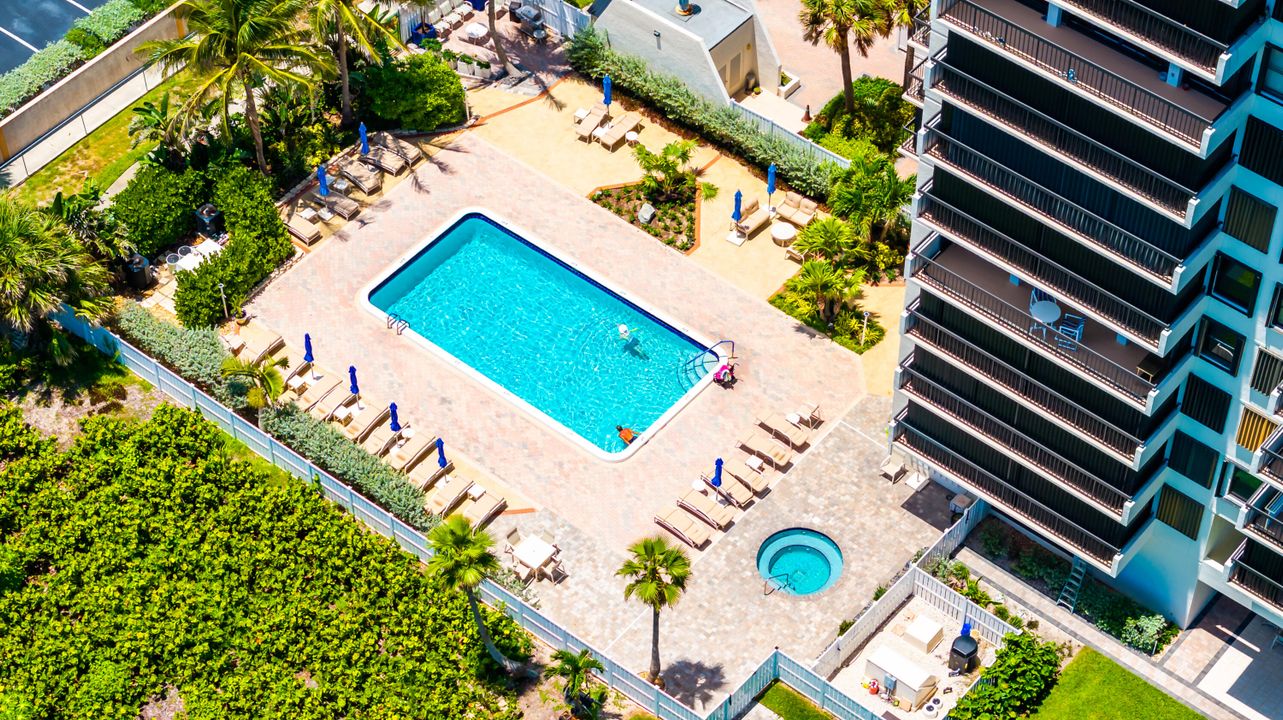 Activo con contrato: $329,000 (2 camas, 2 baños, 1207 Pies cuadrados)