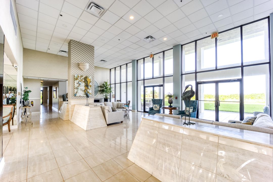 Activo con contrato: $329,000 (2 camas, 2 baños, 1207 Pies cuadrados)