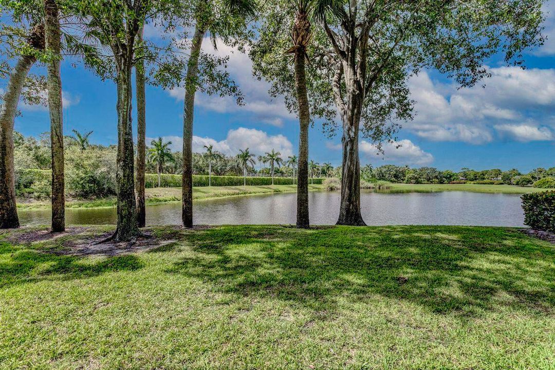 For Rent: $2,495 (2 beds, 2 baths, 1442 Square Feet)