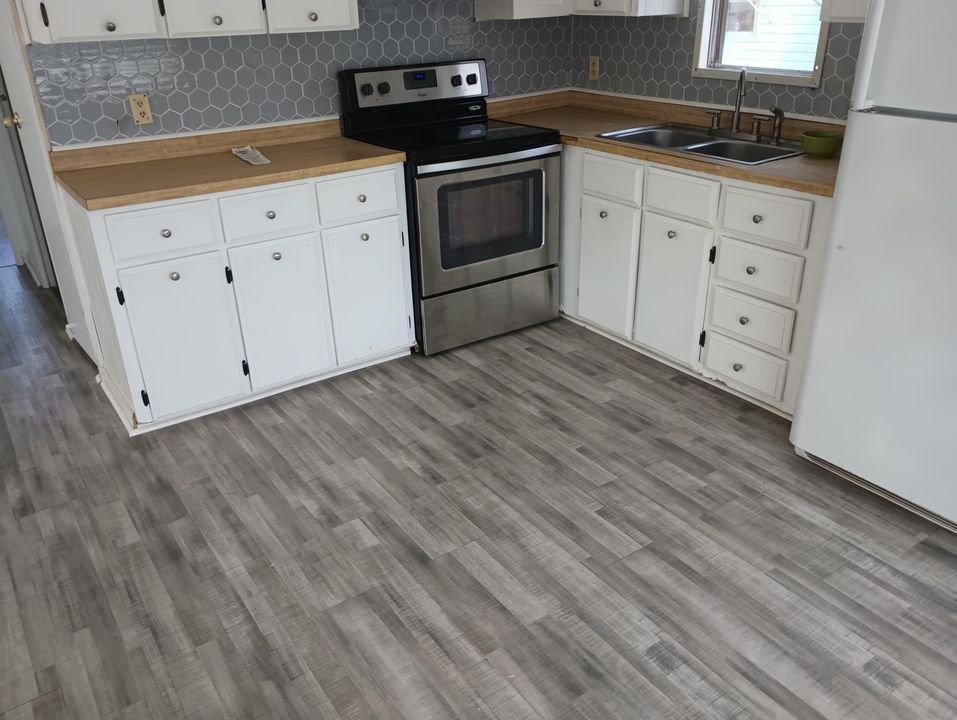 待售: $16,000 (2 贝兹, 2 浴室, 1000 平方英尺)