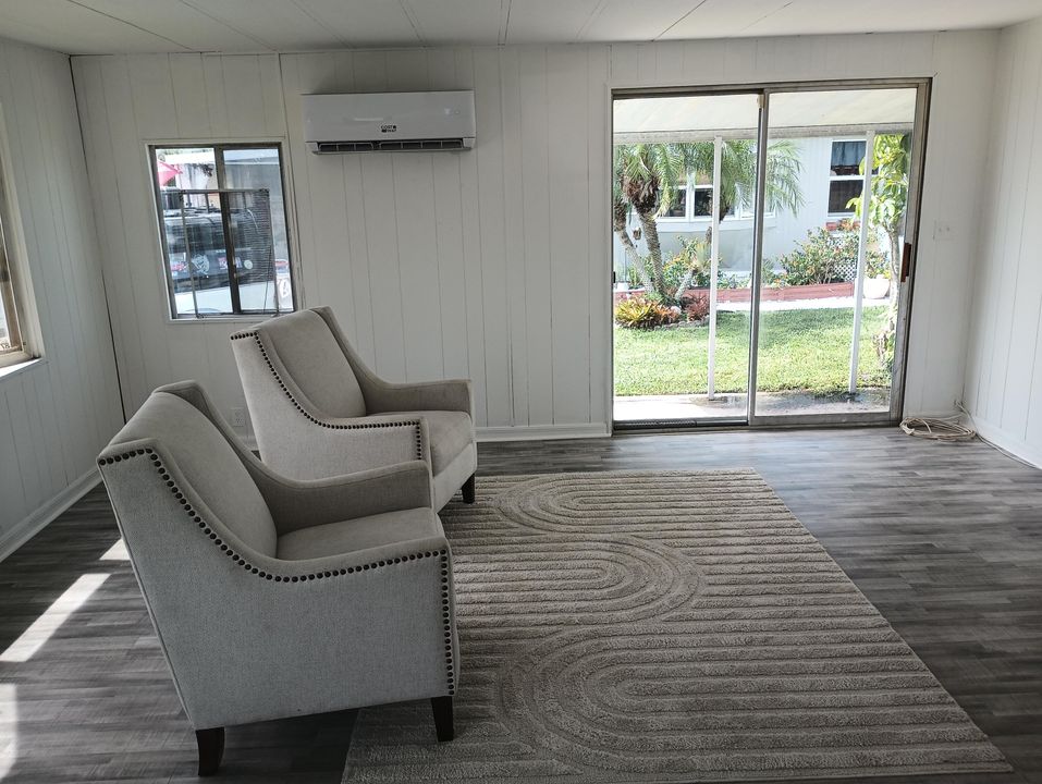 待售: $16,000 (2 贝兹, 2 浴室, 1000 平方英尺)