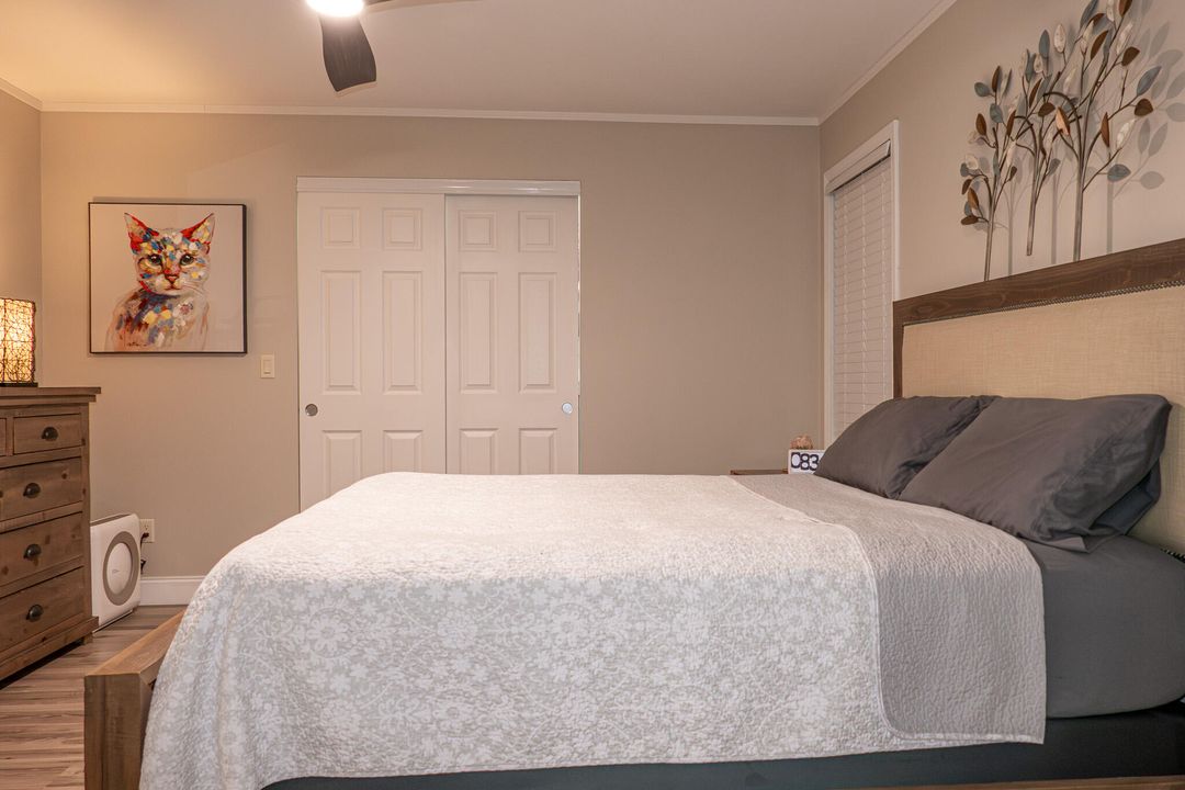 待售: $230,000 (2 贝兹, 2 浴室, 1404 平方英尺)